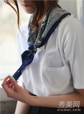 真絲圍巾 青花瓷圍巾 印花圍巾 真絲圍巾 青花瓷圍巾 印花圍巾