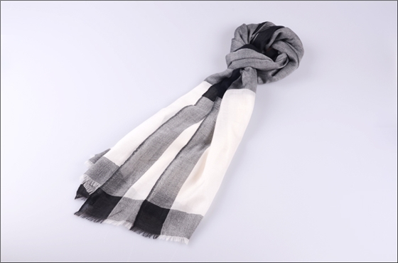 羊絨圍巾 格子圍巾 女士圍巾 圍巾批發(fā)