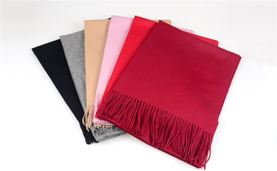 羊毛圍巾價(jià)格