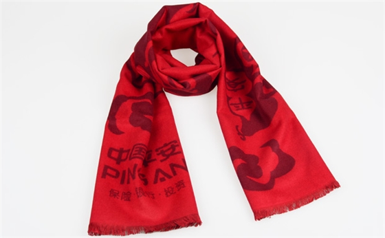 年會(huì)紅圍巾 年會(huì)紅圍巾