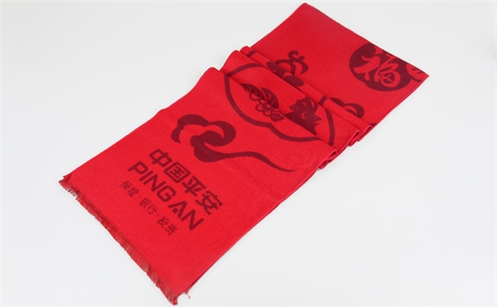 年會(huì)紅圍巾 年會(huì)紅圍巾