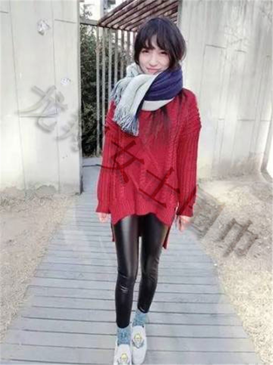女士流蘇圍巾效果圖