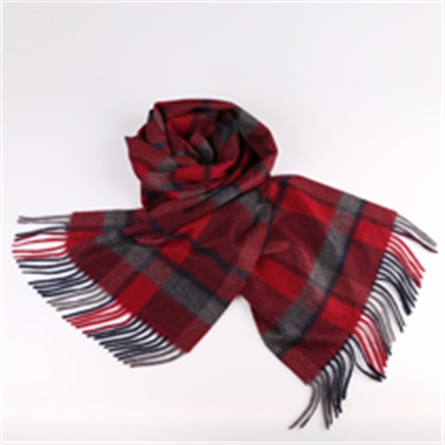 經(jīng)典格紋圍巾