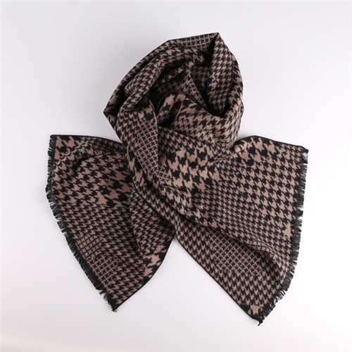 新款千鳥(niǎo)格圍巾