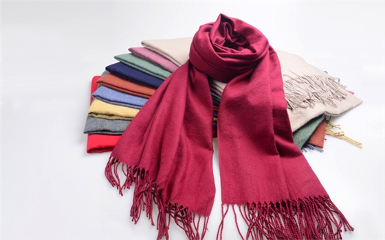 圍巾絲巾廠家,買家必看 圍巾圖