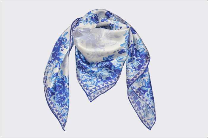 真絲圍巾 印花圍巾 青花瓷方巾