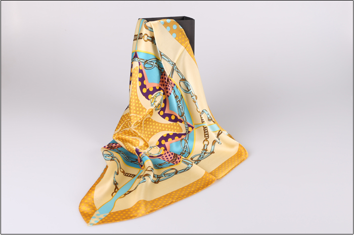 真絲圍巾 印花圍巾 職業(yè)小方巾 真絲圍巾 印花圍巾 職業(yè)小方巾