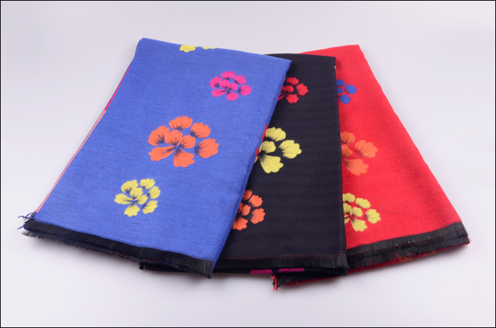 女士披肩 披肩定制 批發(fā)廠家 提花披肩