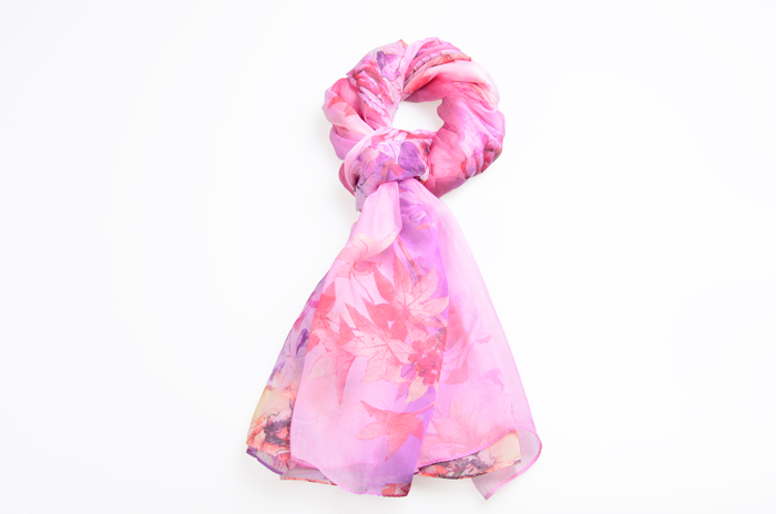 真絲圍巾 女士印花圍巾 圍巾批發(fā) 真絲圍巾 女士印花圍巾 圍巾批發(fā)