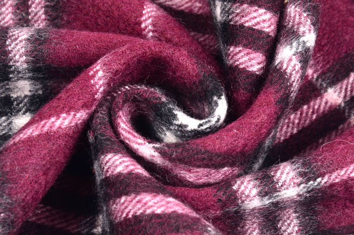 男士羊毛圍巾細節(jié)圖