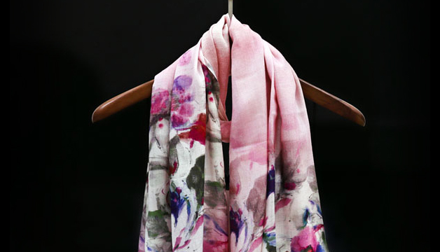 女士羊毛披肩 女士羊毛披肩