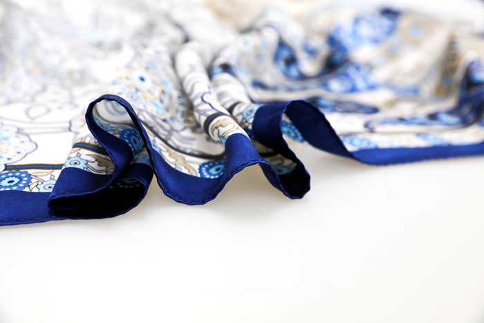 旋轉花園絲巾細節(jié)圖