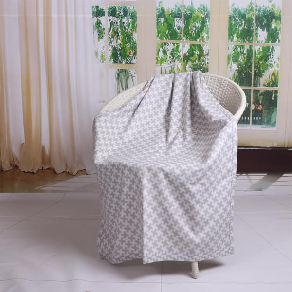 千鳥(niǎo)格真絲毯子 千鳥(niǎo)格真絲毯子